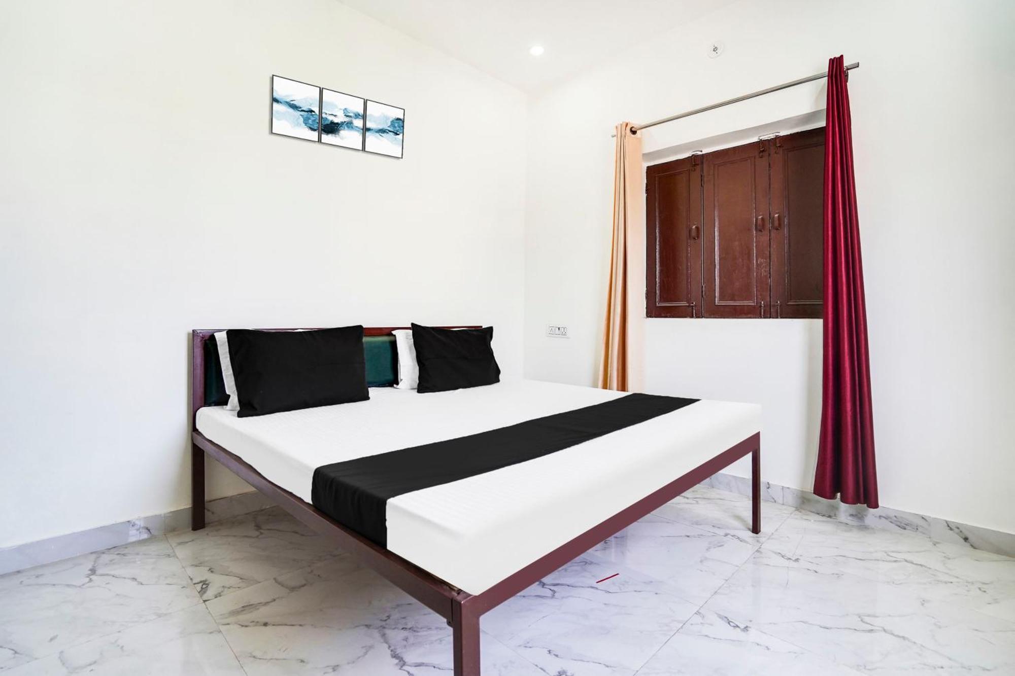 Hotel O The Moon Bareilly Extérieur photo